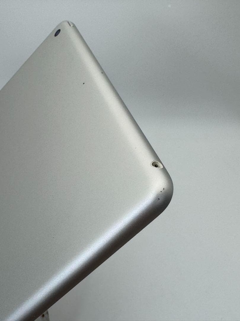 ipad 第7世代128GB シルバー