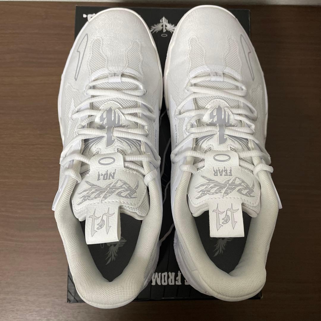 新品未使用 海外限定色 PUMA MB.03 Lo ラメロ kobe コービー