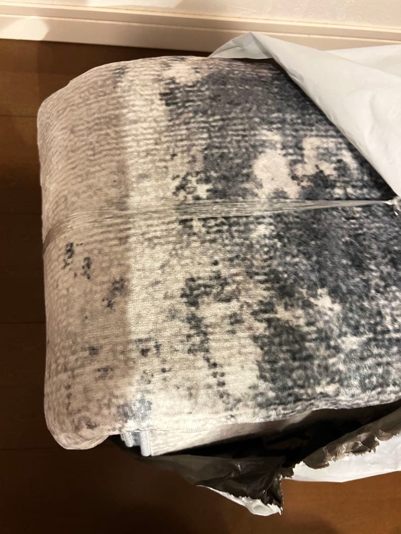 グラデーションラグ　新品未使用