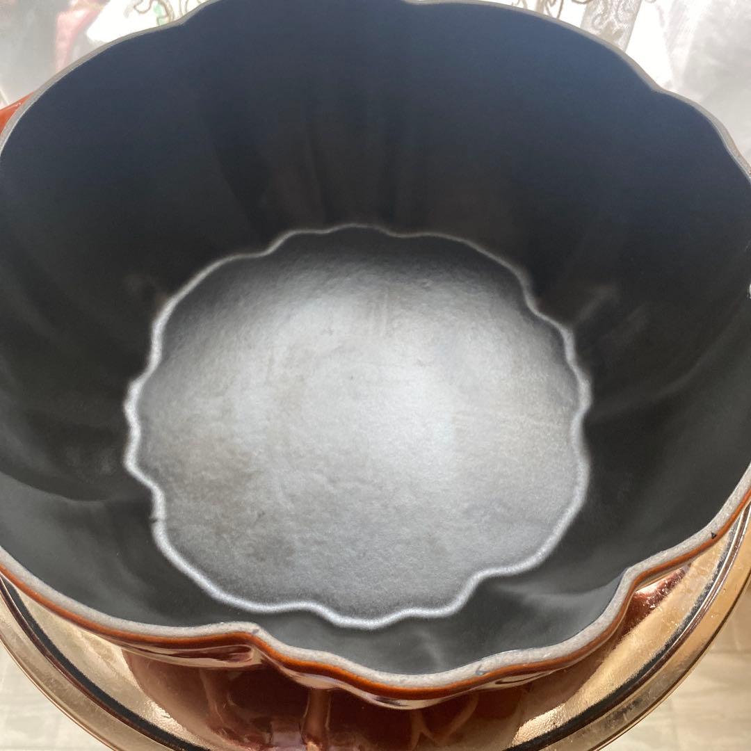 朱夏さま専用美品　STAUB パンプキンココット シナモン 24cm