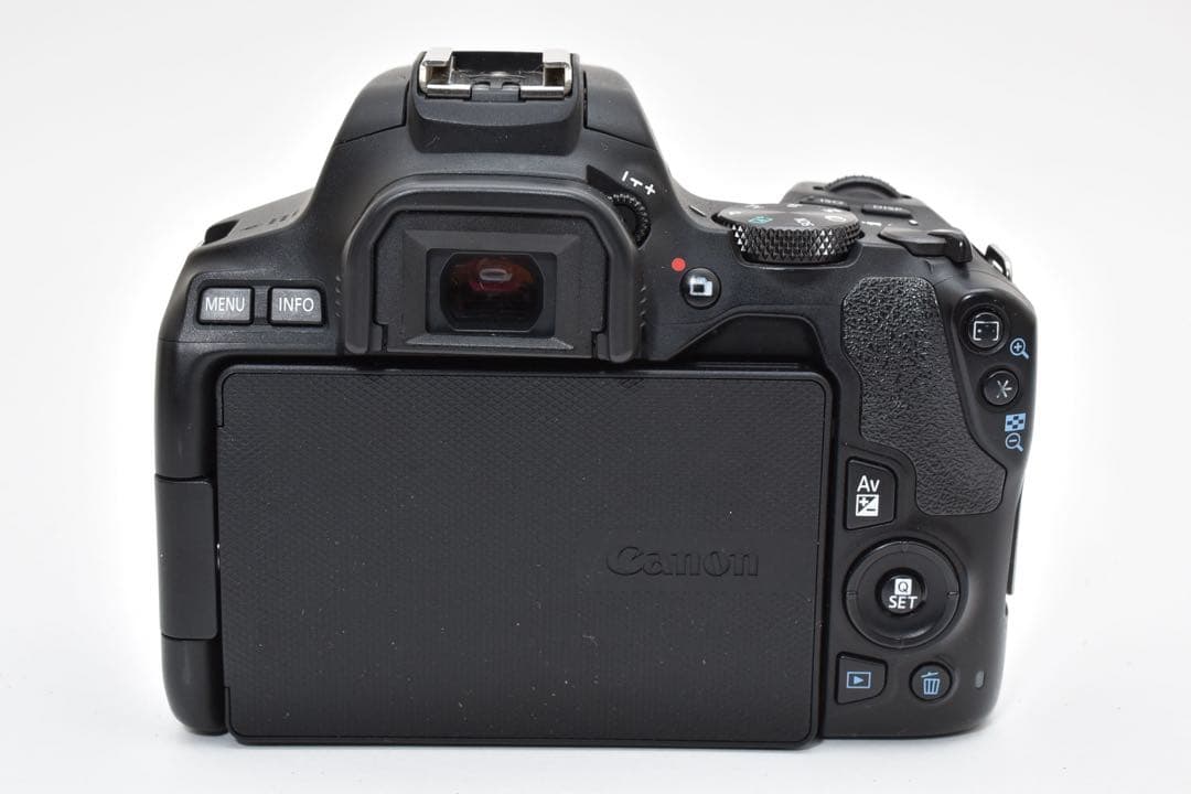 保証付き/Canon EOSKiss X10標準&望遠ダブルレンズセット