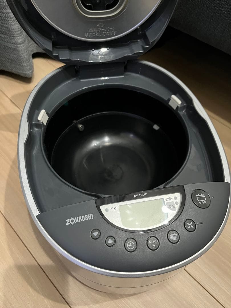 象印 IH炊飯器 NP-DB10 グレー✖️シルバー【美品】