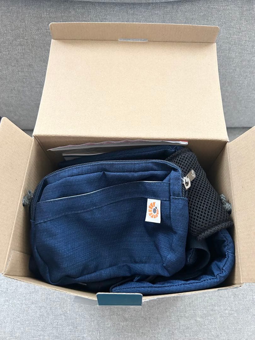 ergobaby OMNI 360 クールエアメッシュ　抱っこ紐　おんぶ紐