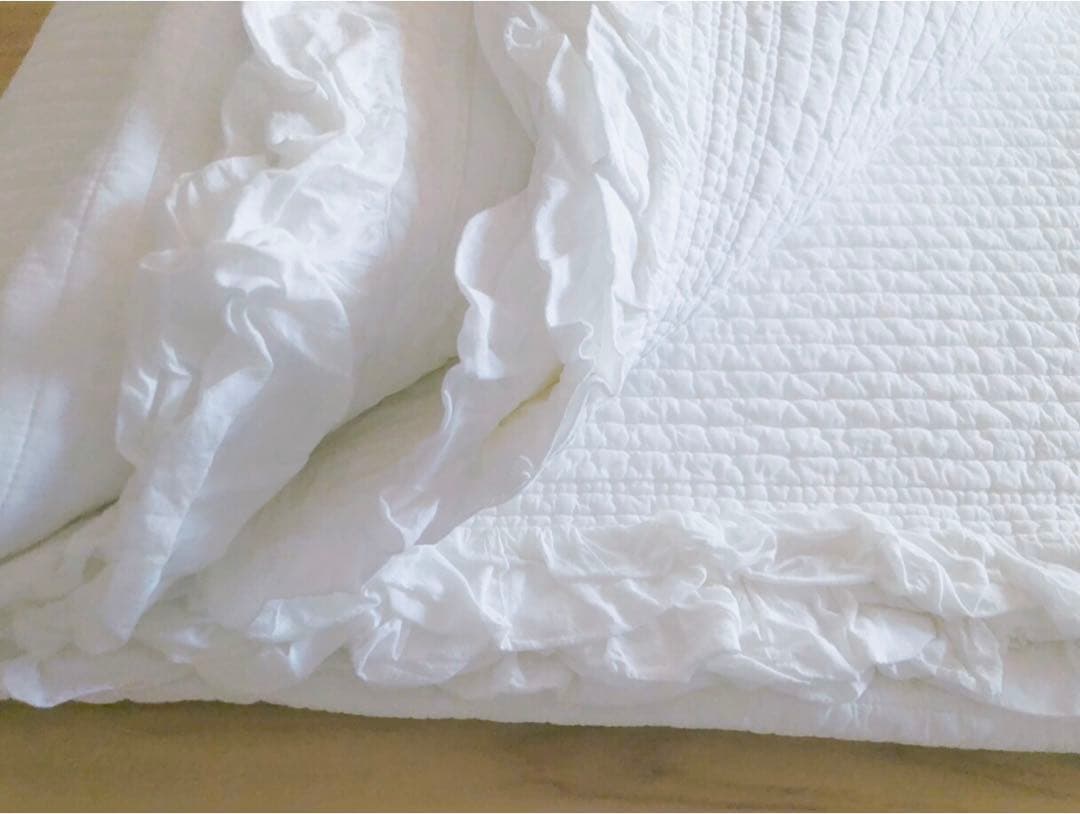 イブル 限定 ホワイト フリル ☆マルチがバー・大 マット 200×230cm