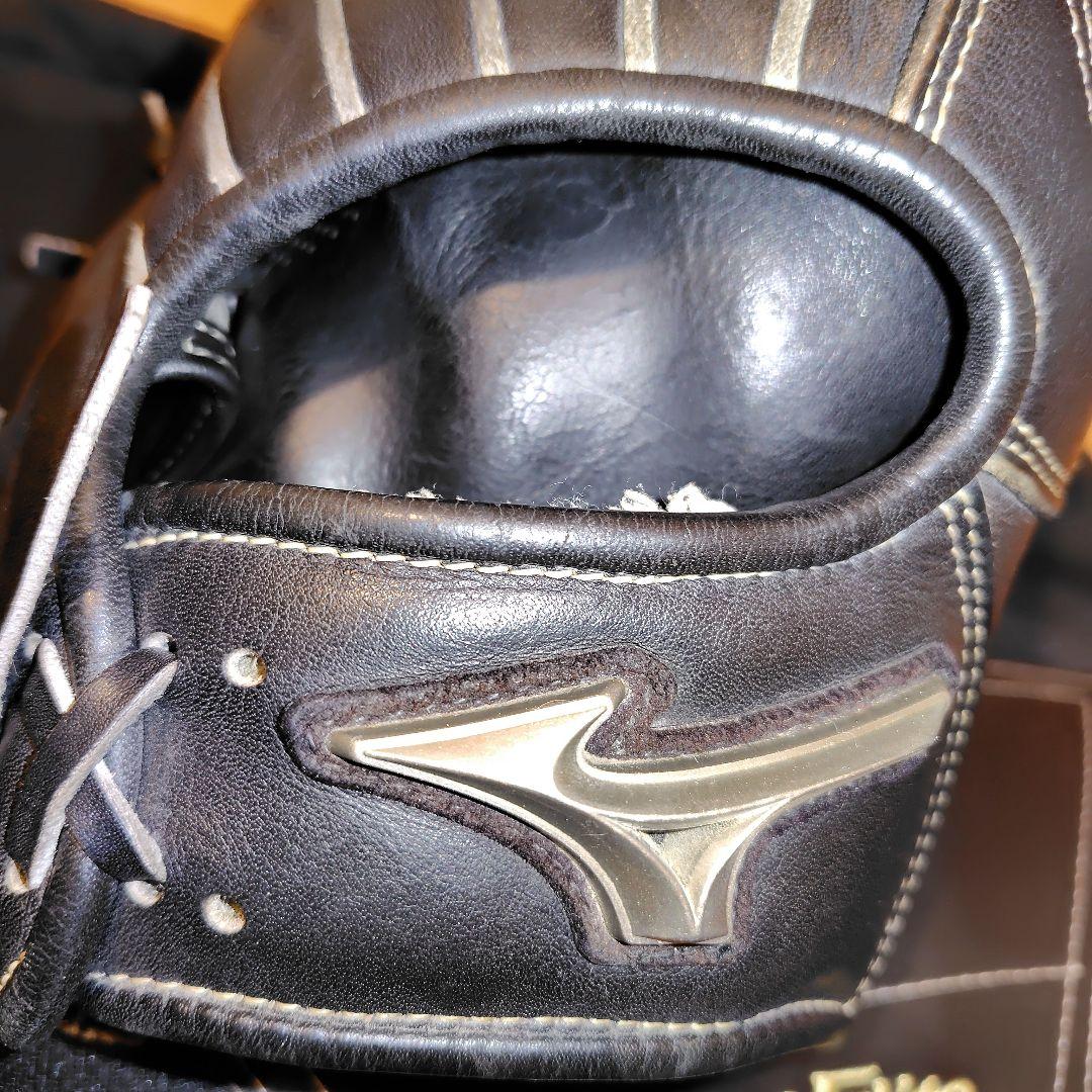 Mizuno Global Elite ゴールデンエイジ軟式を硬式化したグローブ