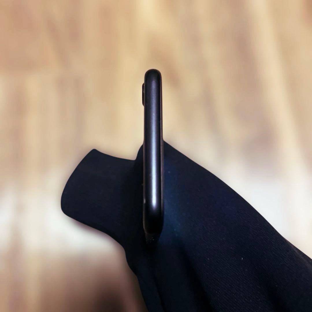 【超美品】iPhoneSE 第2世代128GB SIMフリー