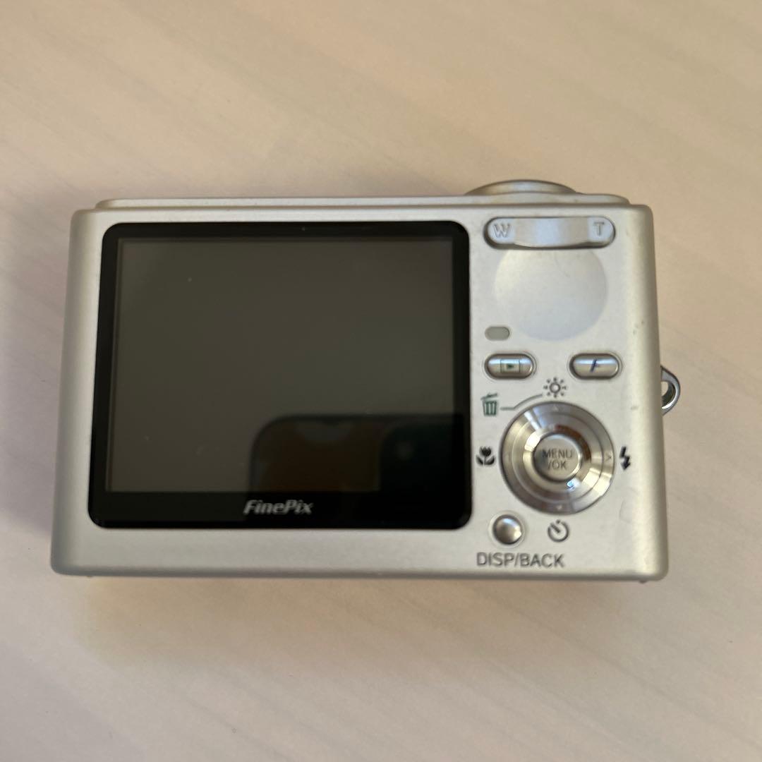 デジタルカメラ FUJIFILM finepix F10