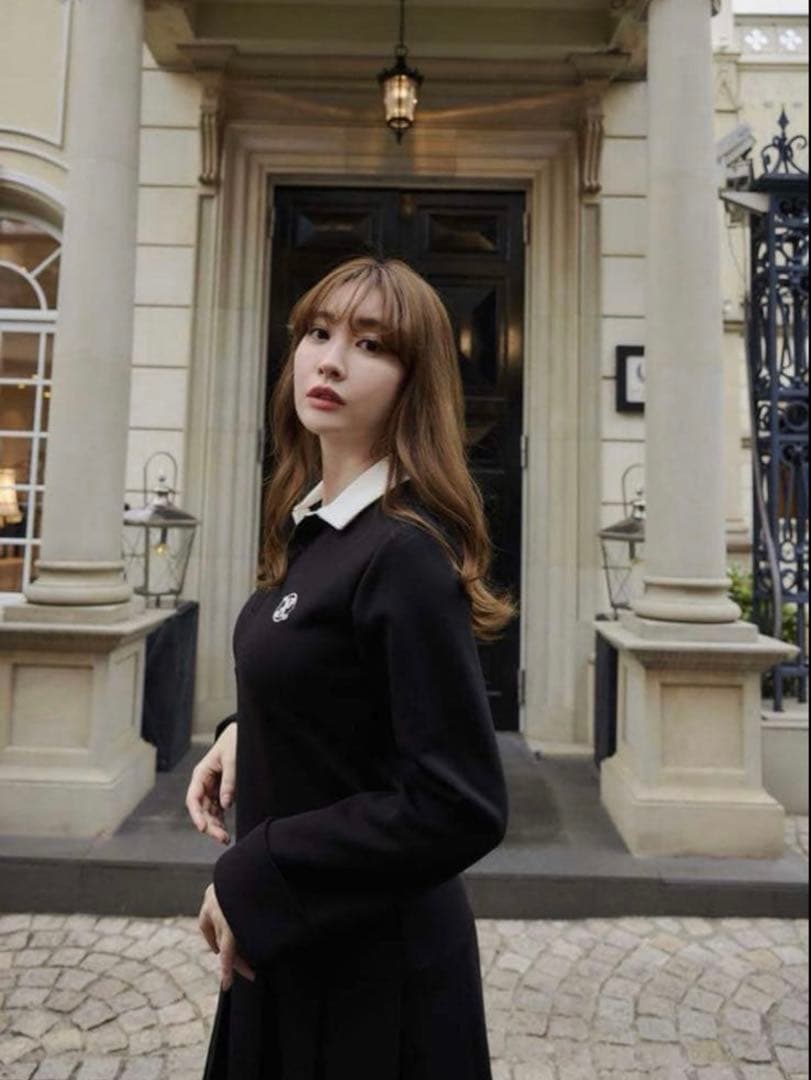 ワンピース Herlipto Polo Pleated Mini Dress