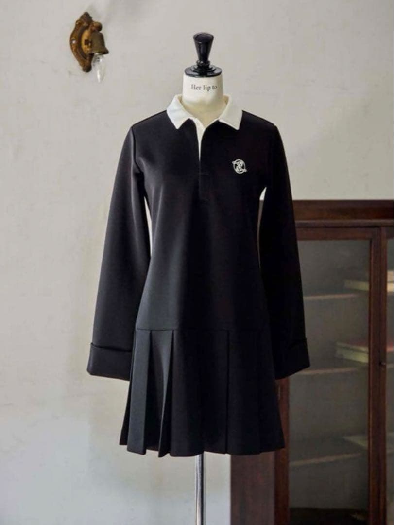 ワンピース Herlipto Polo Pleated Mini Dress