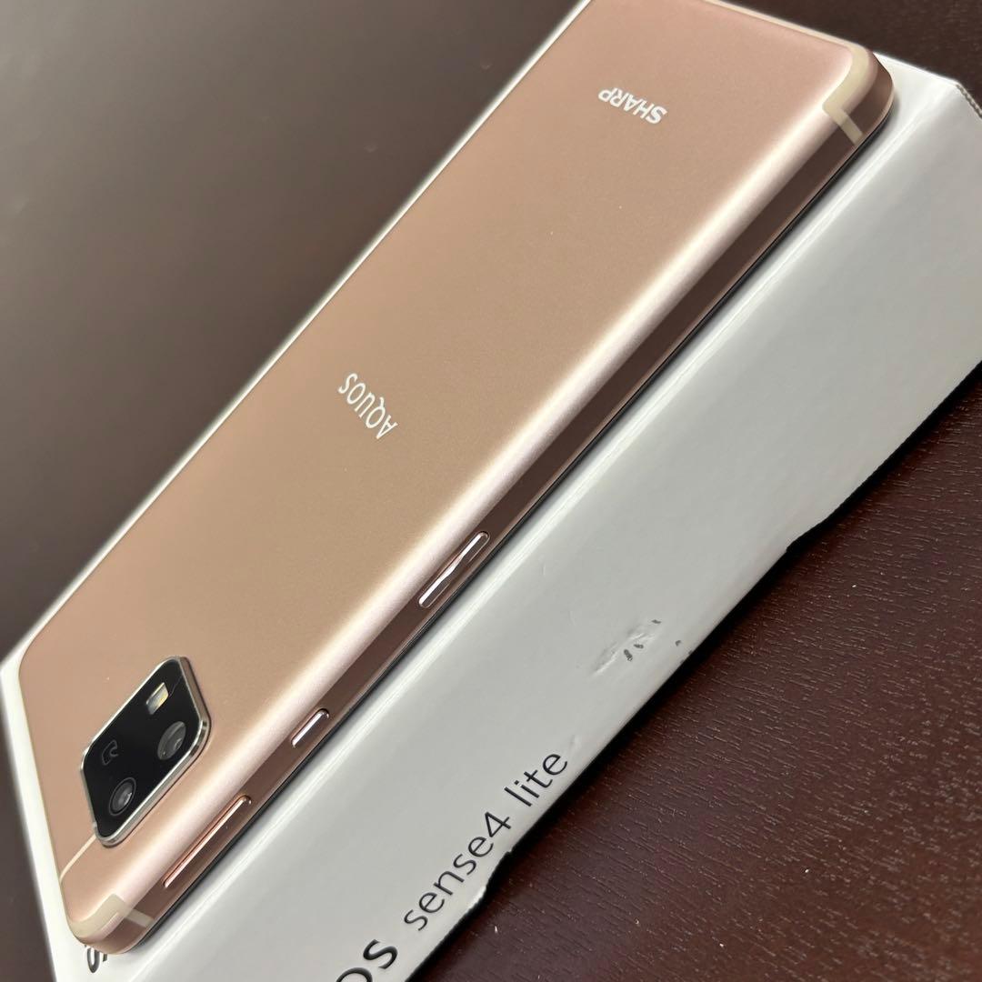 AQUOS sense 4 lite SIMフリー