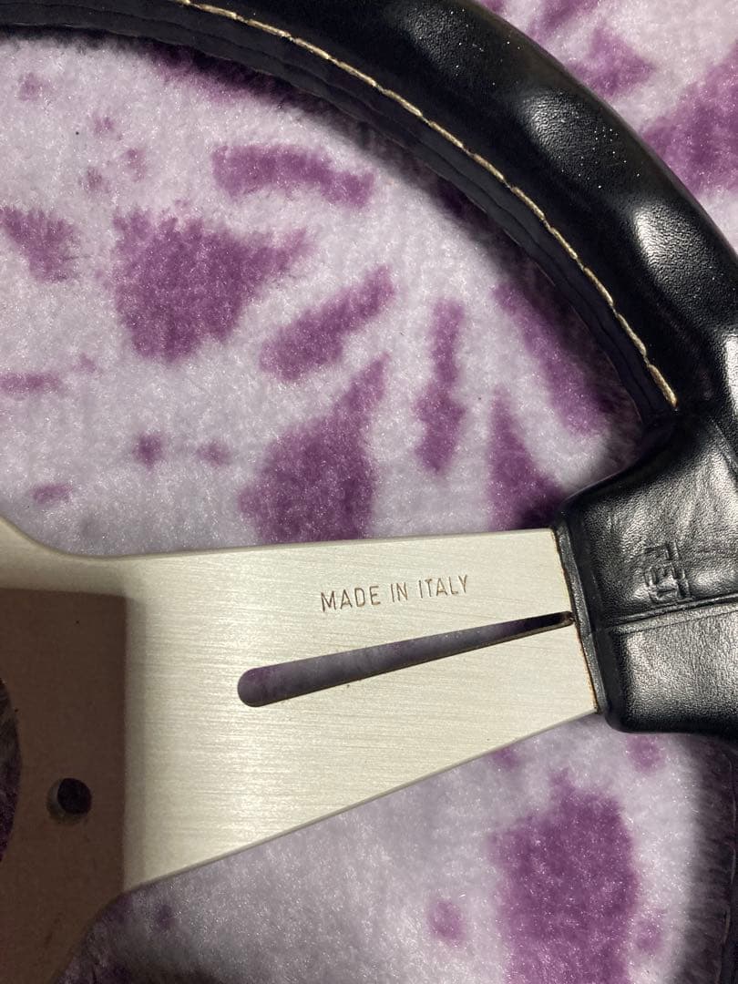 E.Nardi ステアリングホイール 本体　33φ