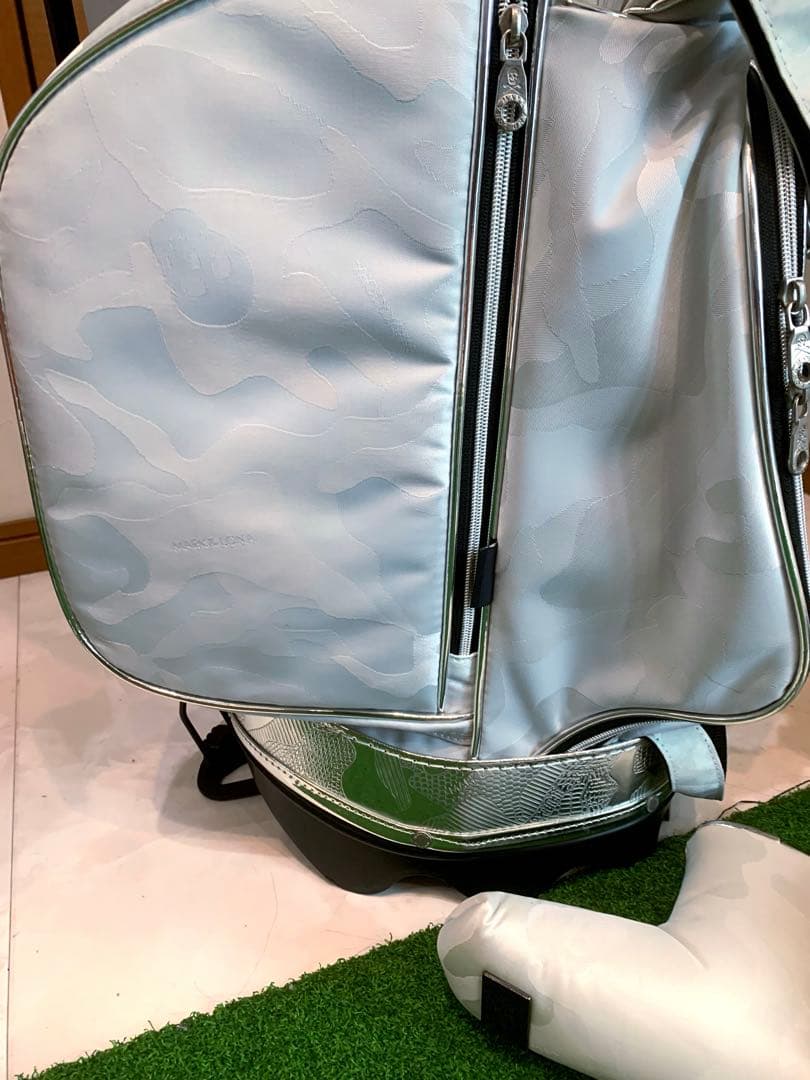 希少　ほぼ未使用　マークアンドロナ　MARK＆LONA パイソン　キャディバッグ