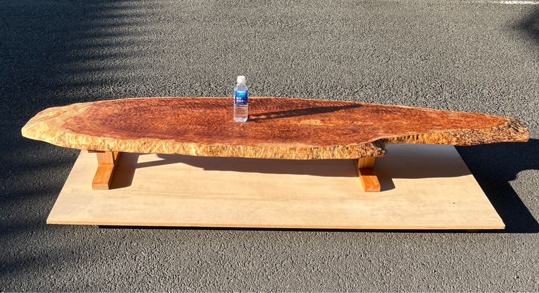 [たのメル便] 天杉　漣杢(さざなみもく) ローテーブル　無垢材　新品未使用