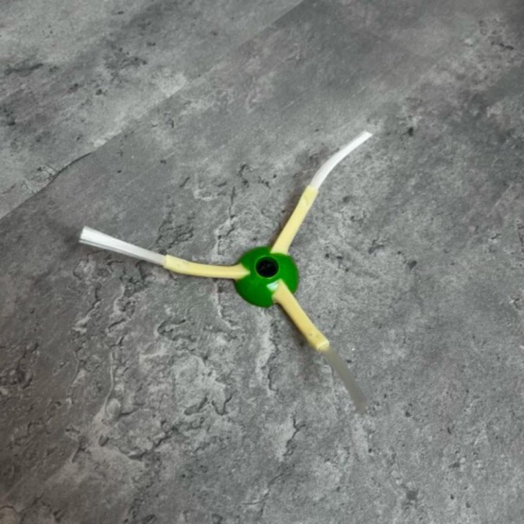 【美品】iRobot Roomba i7 ロボット掃除機