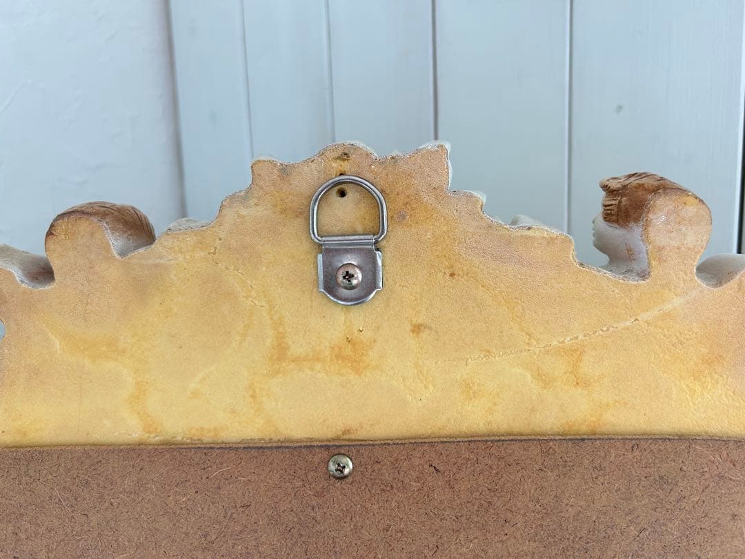 装飾的なオーバル型ミラー