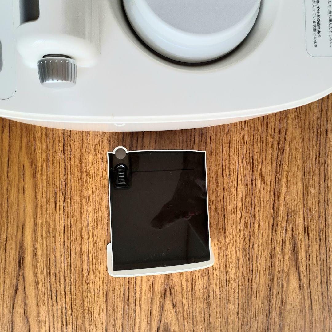 購入者　sagria pino 美顔器 ホワイト 2ハンドピース付き