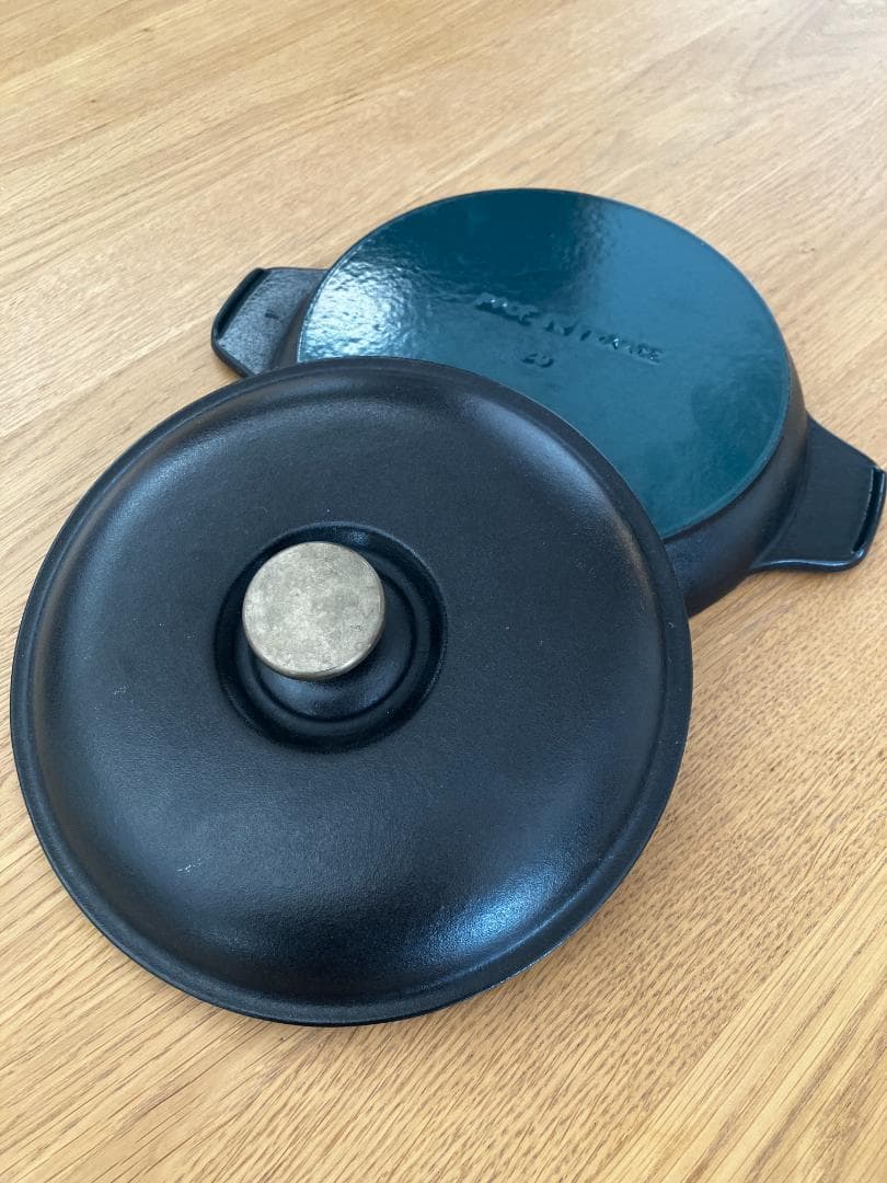 STAUB ストウブ ラウンド ホットプレート 鋳物 20cm 黒