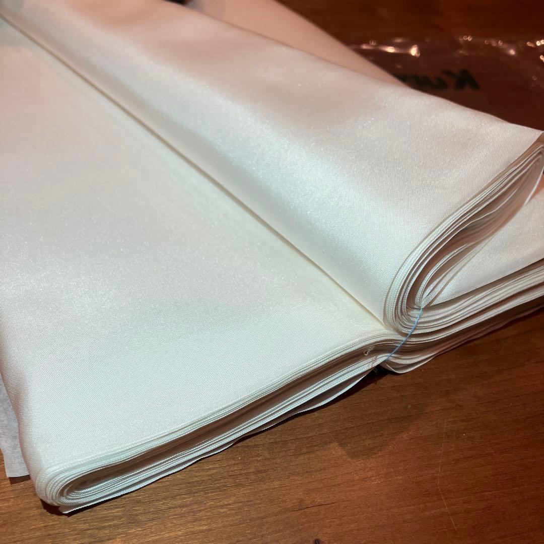 絹100％ 胴裏 正絹 胴裏 長尺 正絹胴裏精錬加工 高陽精錬株式会社 4つ