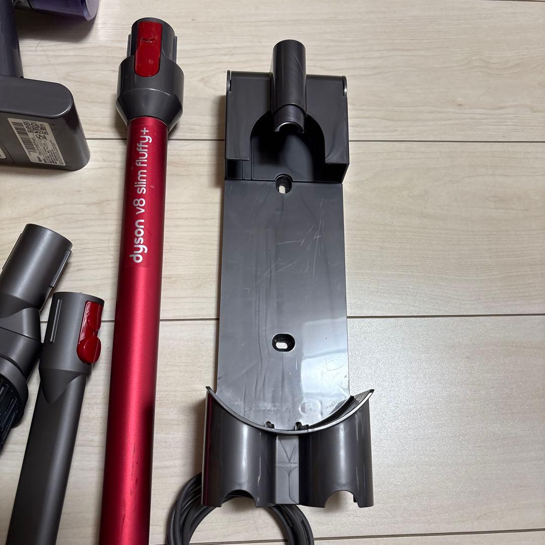 ダイソン　V8 slim fluffy+