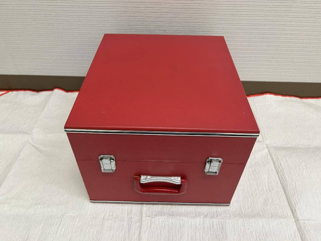 七五三セット　祝帯ペアセット　赤　中サイズ　草履18cm　箱入り　新古品