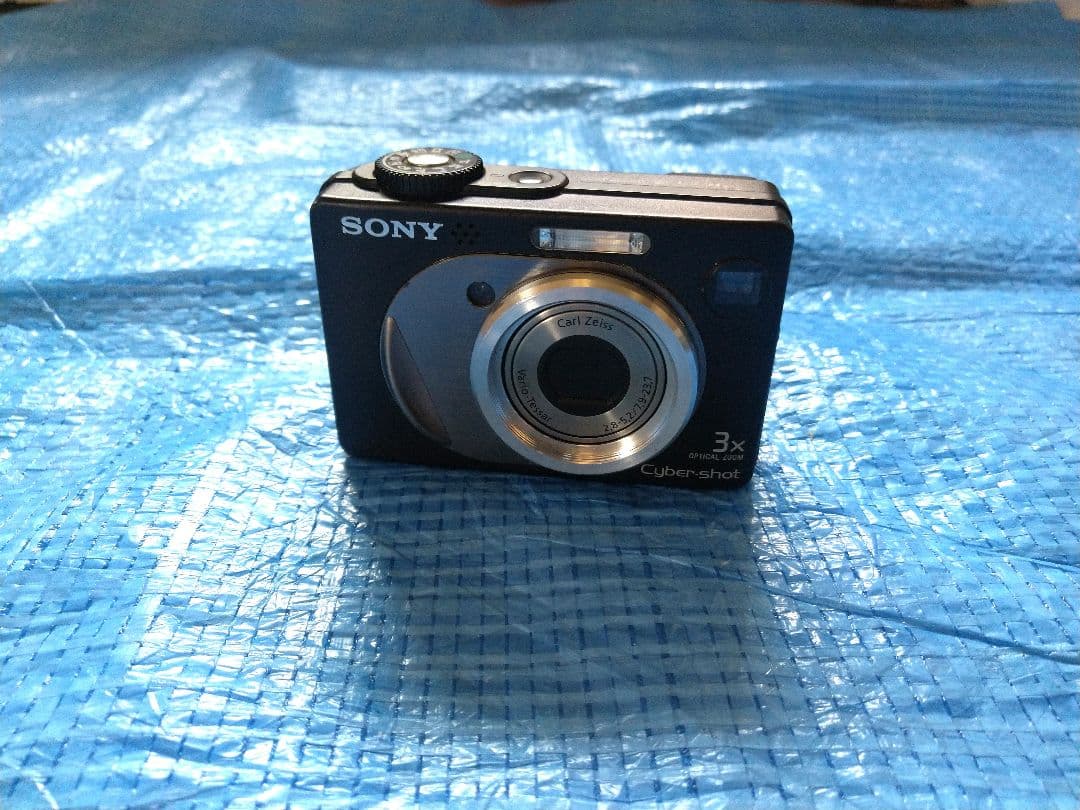 SONY　ソニー　Cyber-shot 　サイバーショット　DSC-W1　乾電池