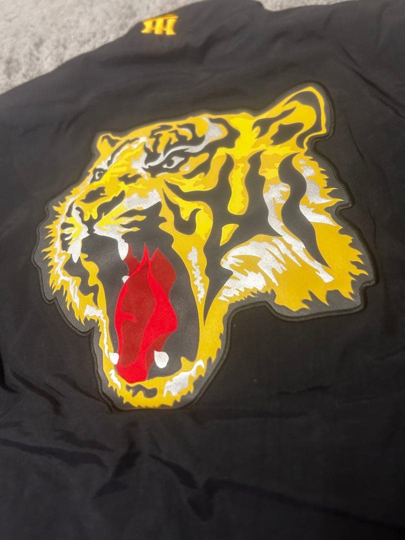 【タグ付き】阪神タイガース スカジャン Lサイズ 刺繍ロゴ Rawlings製