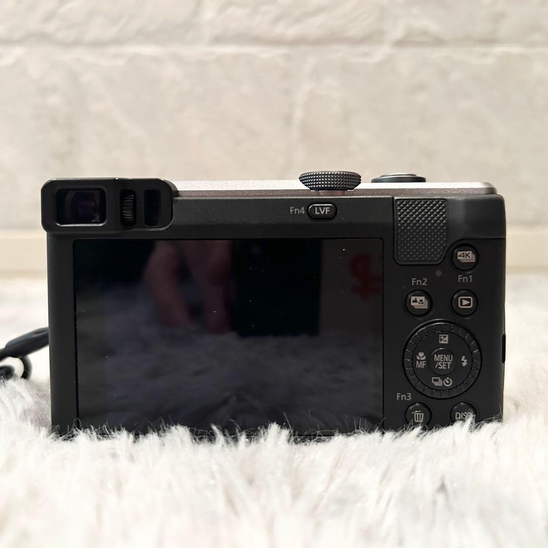 【極美品】 Panasonic LUMIX DMC-TZ85 デジカメ