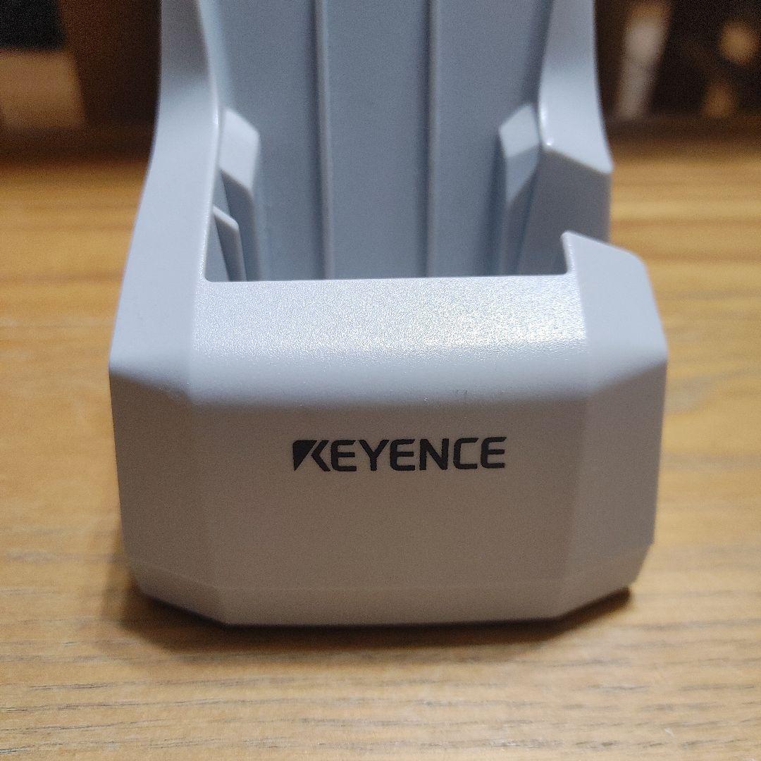 KEYENCE BT-UC30U　充電器