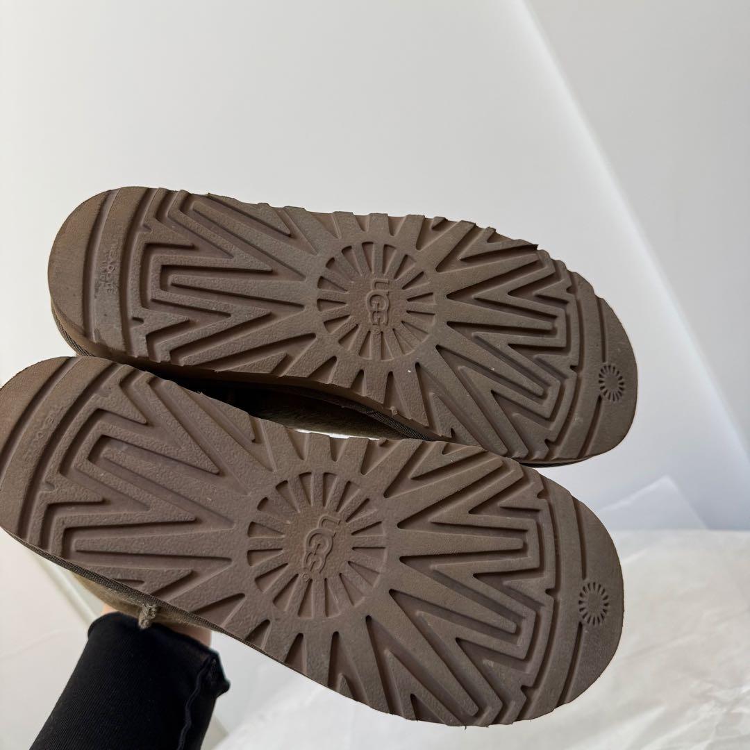 靴 UGG CLASSIC MINI II