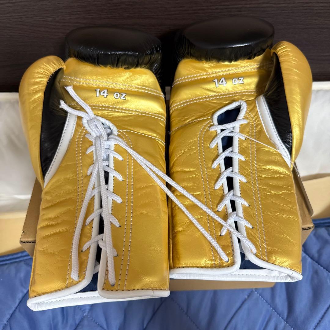 ウイニング winning ボクシンググローブ　14オンス　黒／金