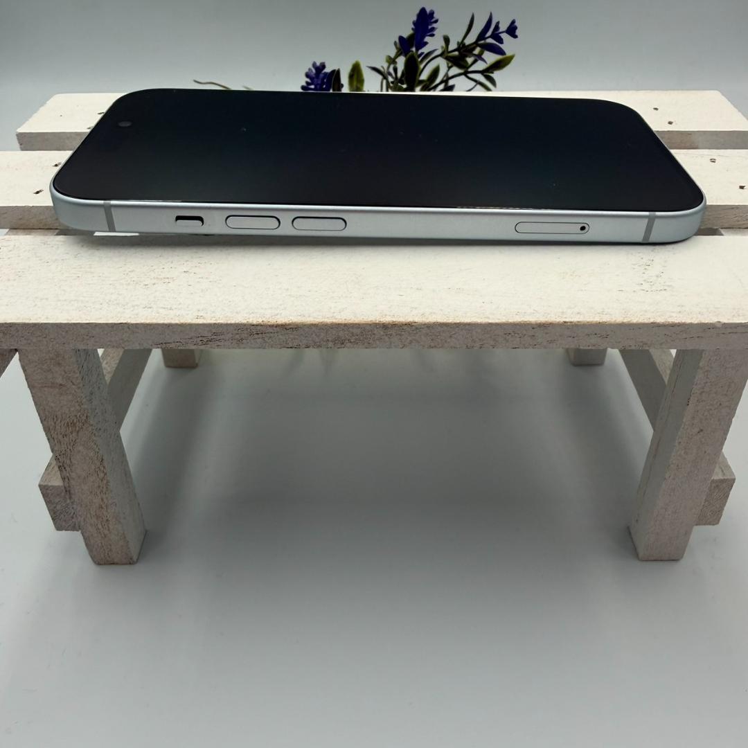 iPhone15 128GB ブルー 324