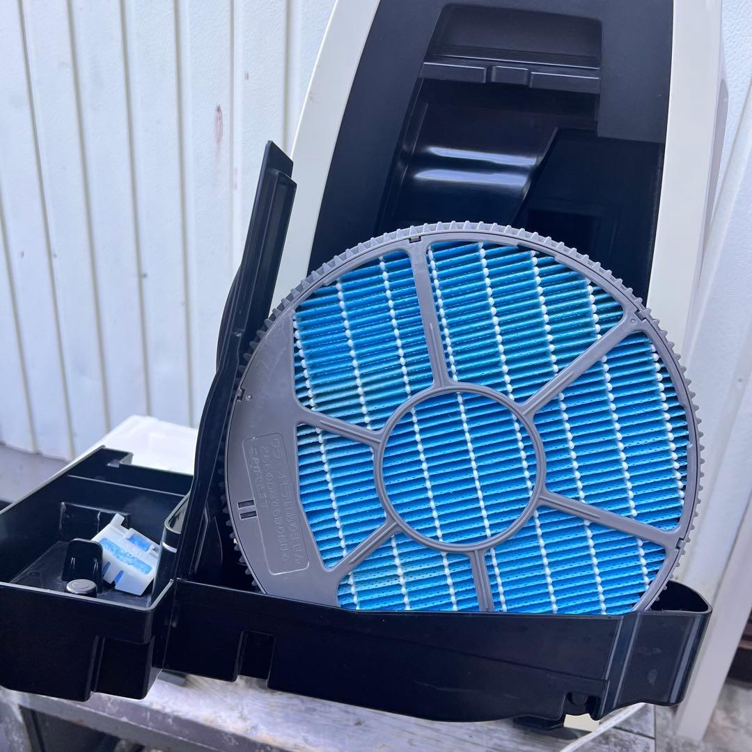 剣*心様 SHARP KC-HD70-W 除加湿空気清浄機 プラズマクラスター