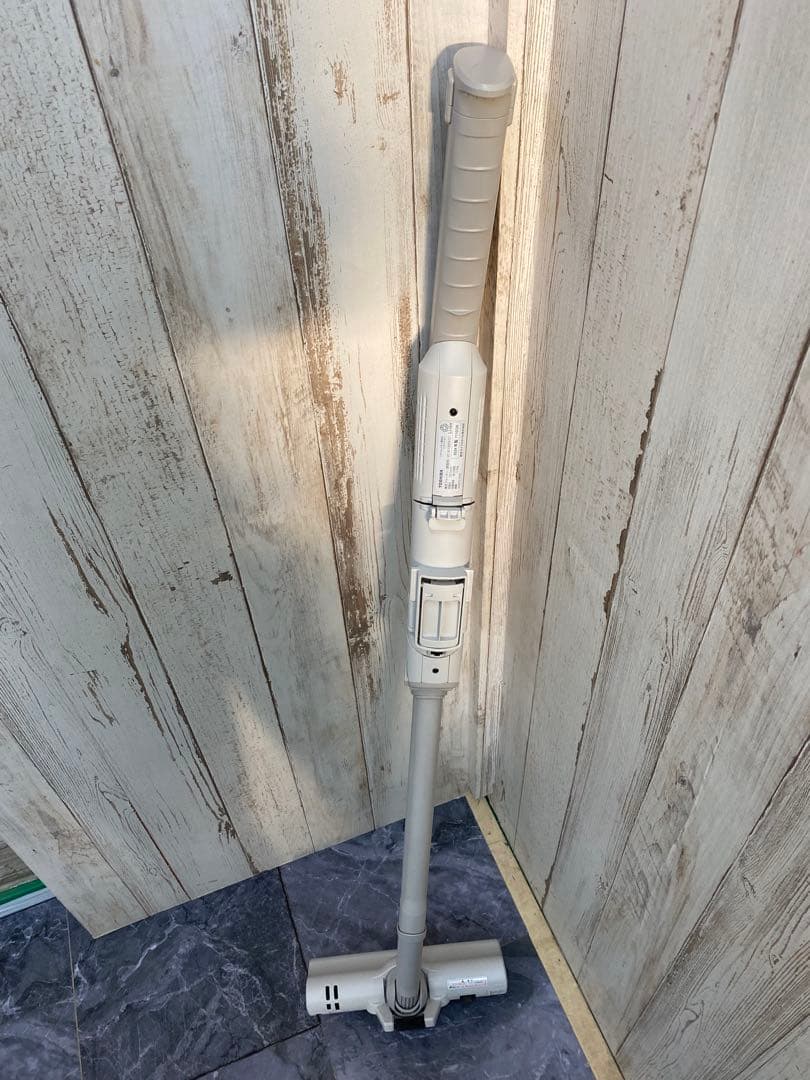 24年製　東芝 TOSHIBA VC-SL130DS サイクロン掃除機