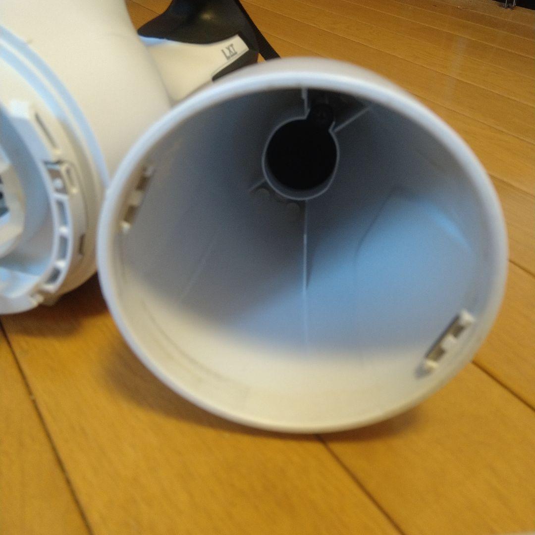 Makita　cl141fd 充電式掃除機 バッテリー付き