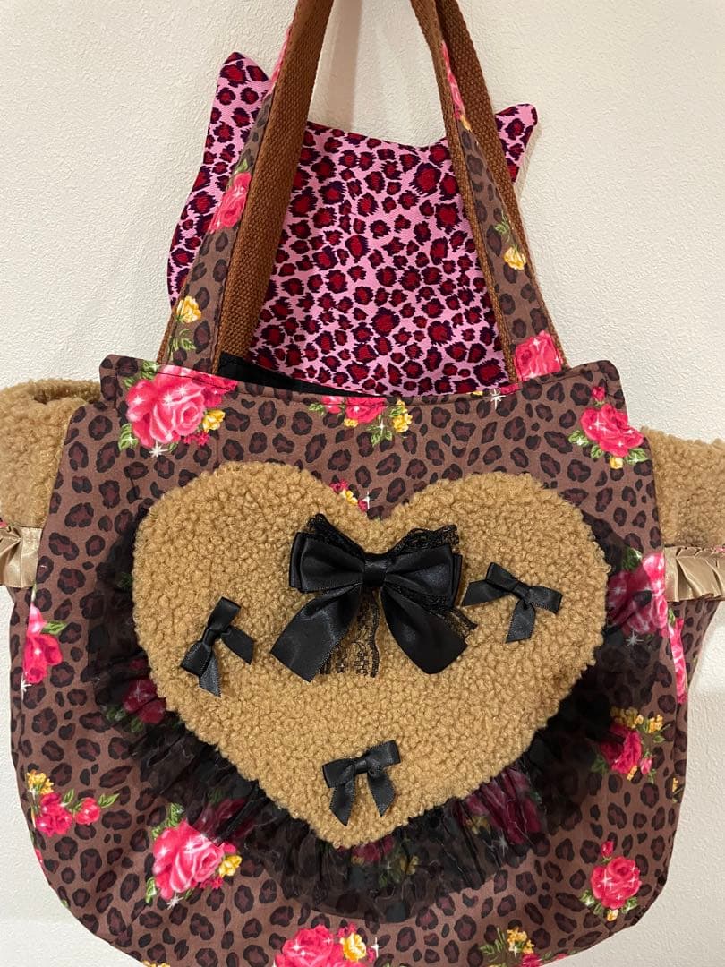 コヤンイサムチョン　ビッグ三毛猫サイドポケット付きころりんトートバッグ