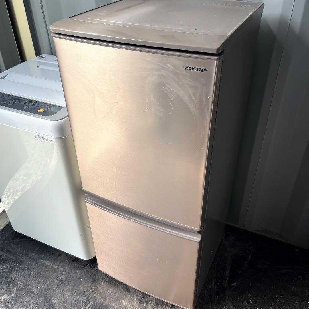 126取付無料！完動品！SHARPおしゃれデザイン冷蔵庫高性能パナソニック洗濯機