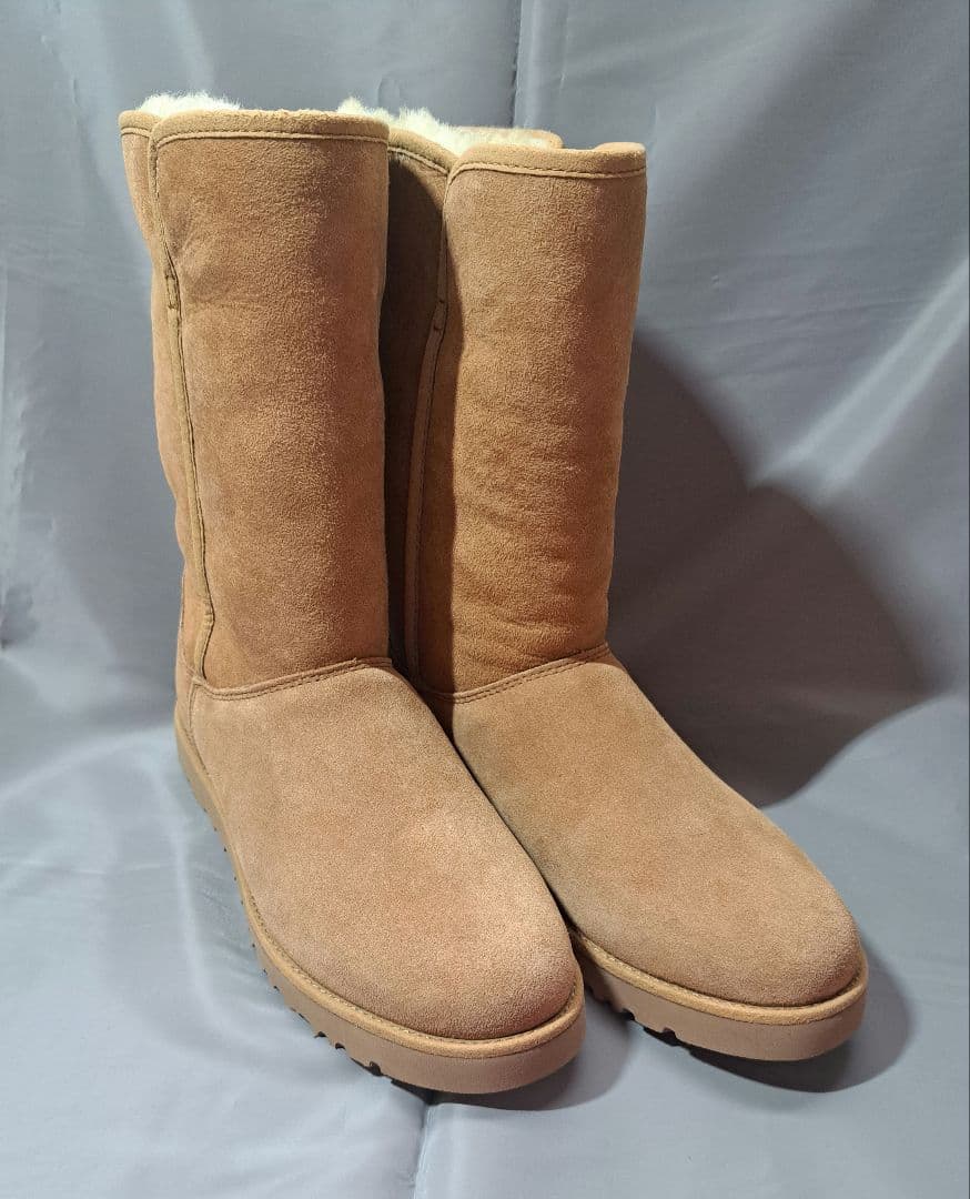 新品未使用品 UGG CLASSIC MICHELLE ムートンブーツ