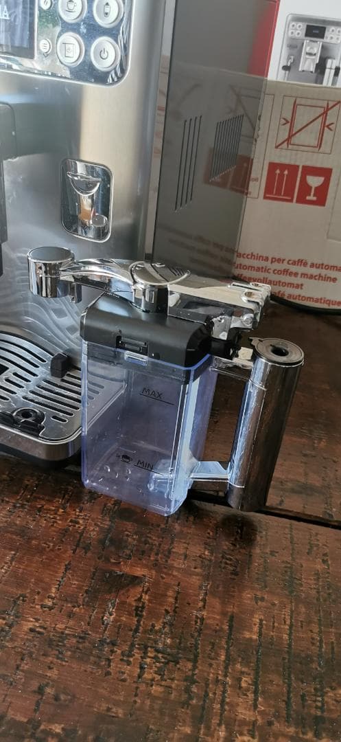 老舗本格派Gaggia 全自動コーヒーマシン ラテ,カプチーノが１タッチ