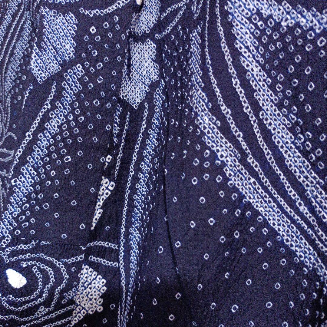 未使用　有松絞り　絞り浴衣　　花柄　仕付け糸付き