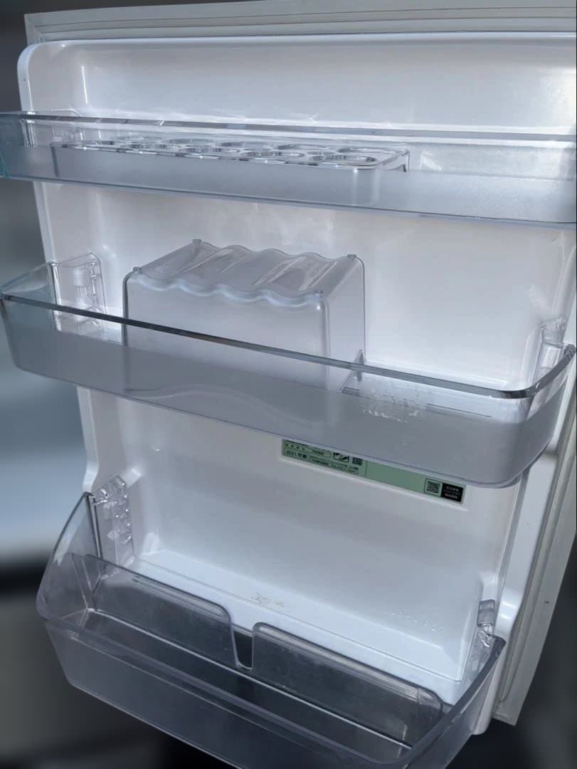 日立ノンフロン冷蔵庫　R-27RV 3ドア冷蔵庫　2021年製