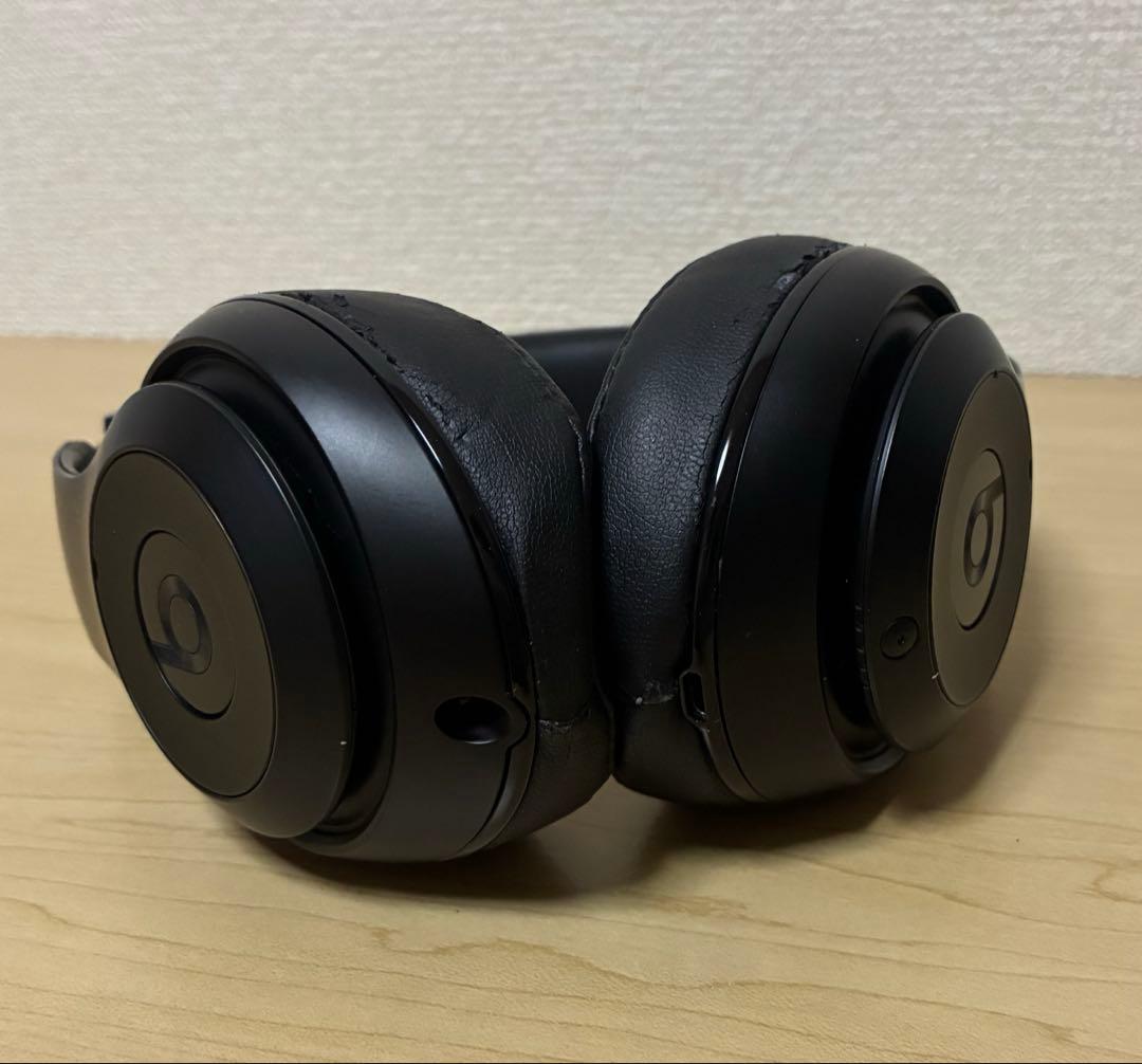 Beats ワイヤレスヘッドホン ハードケース付き