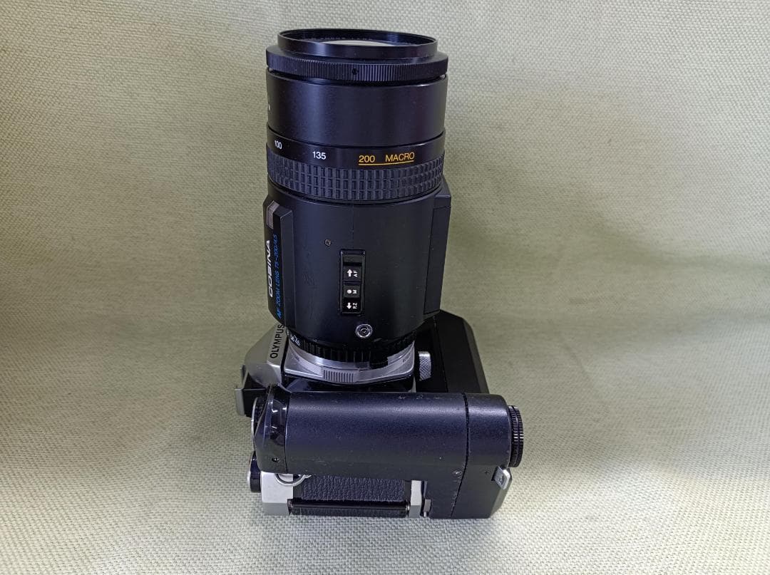 都《QKRTT》オリンパス　OM-2　一眼レフ　COSINA75-200MM