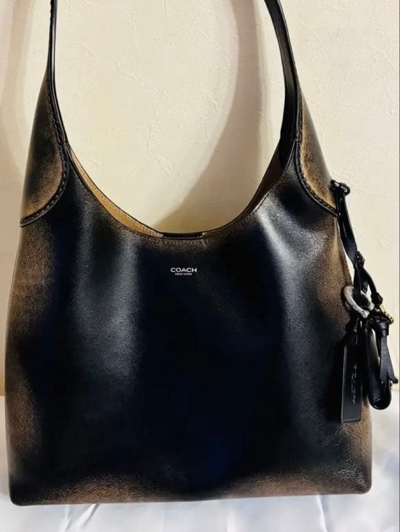 coachブルックリンショルダー バッグ 28ラブド レザー公式品　新品未使用