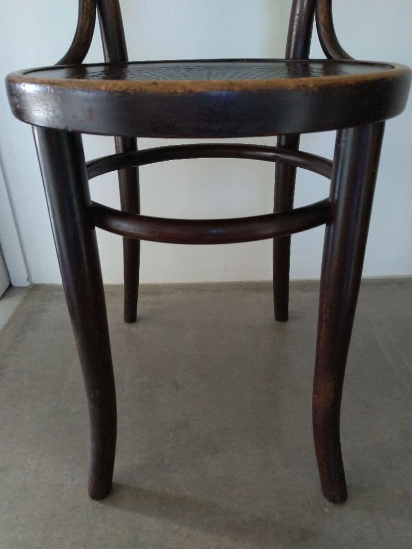 アンティークベントウッドチェア　ヴィンテージ曲げ木椅子 ダークブラウン