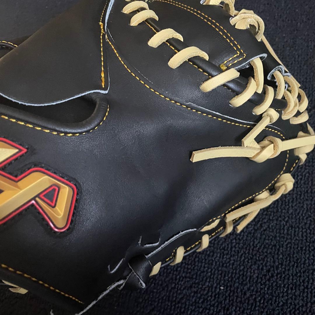 m*o様 ハタケヤマ 軟式 キャッチャーミット 右利き グローブ ブラック イエ