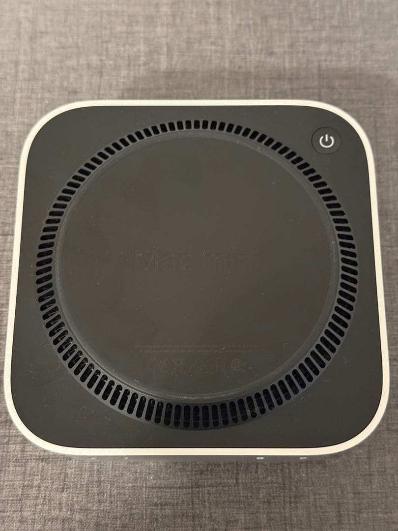 Apple Mac mini（M4） + UGREEN ドッキングステーション