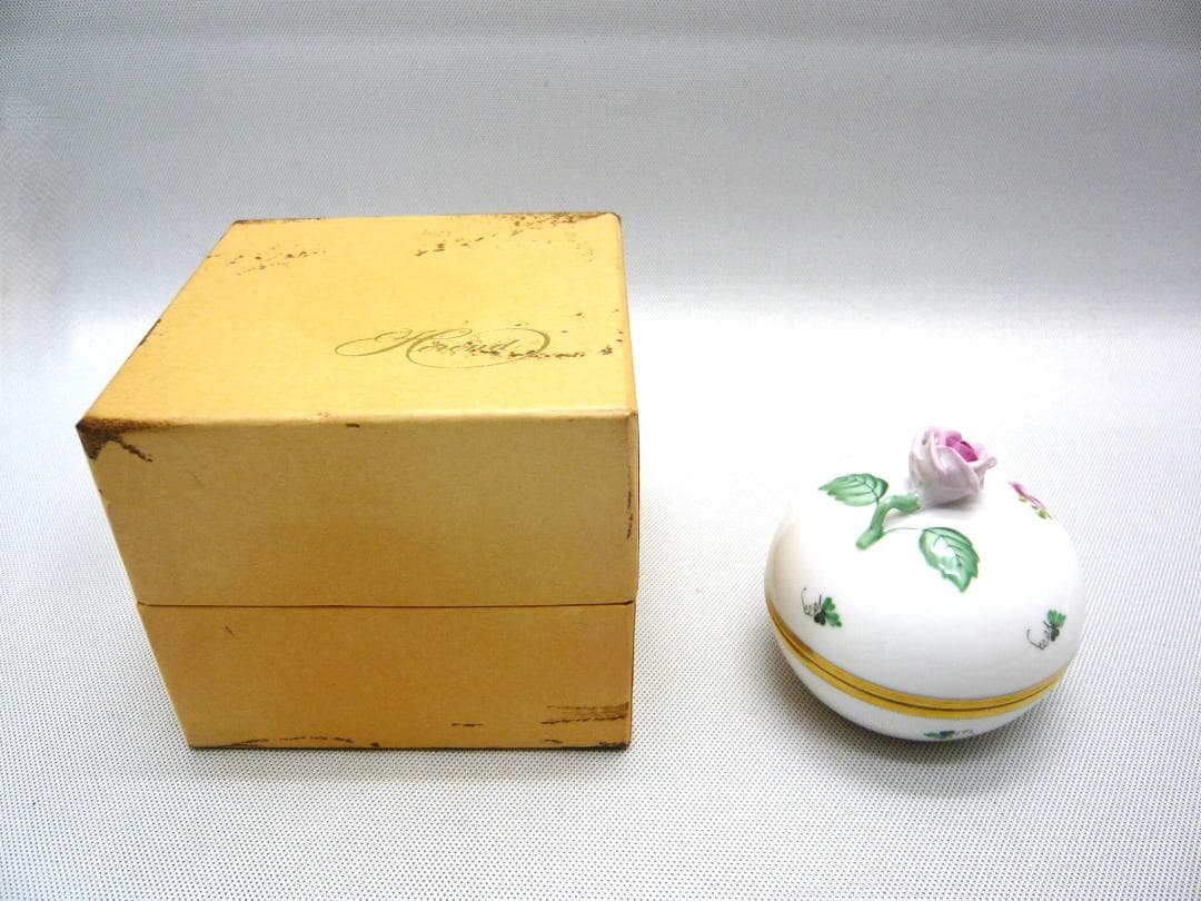 Helend　ヘレンド　ボンボニエール　薔薇　ピンク／ゴールド