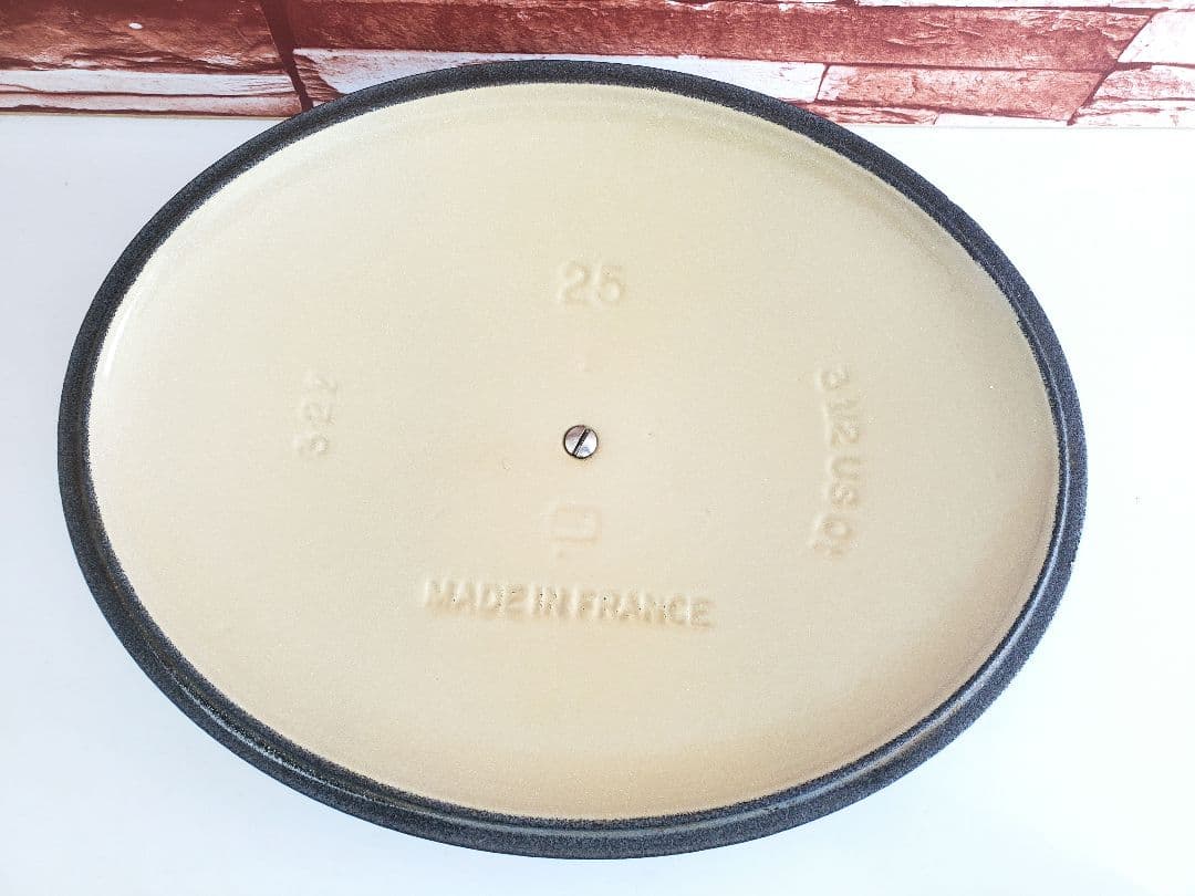 【週末価格】LE CREUSET　オーバル　25㎝　ル・クルーゼ