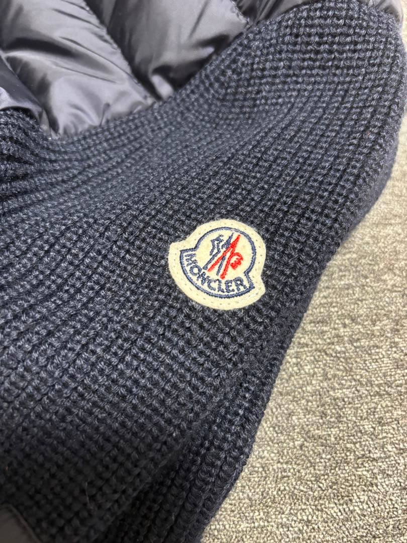 Moncler モンクレール ハイブリッドダウン　ニット フード付き ネイビー