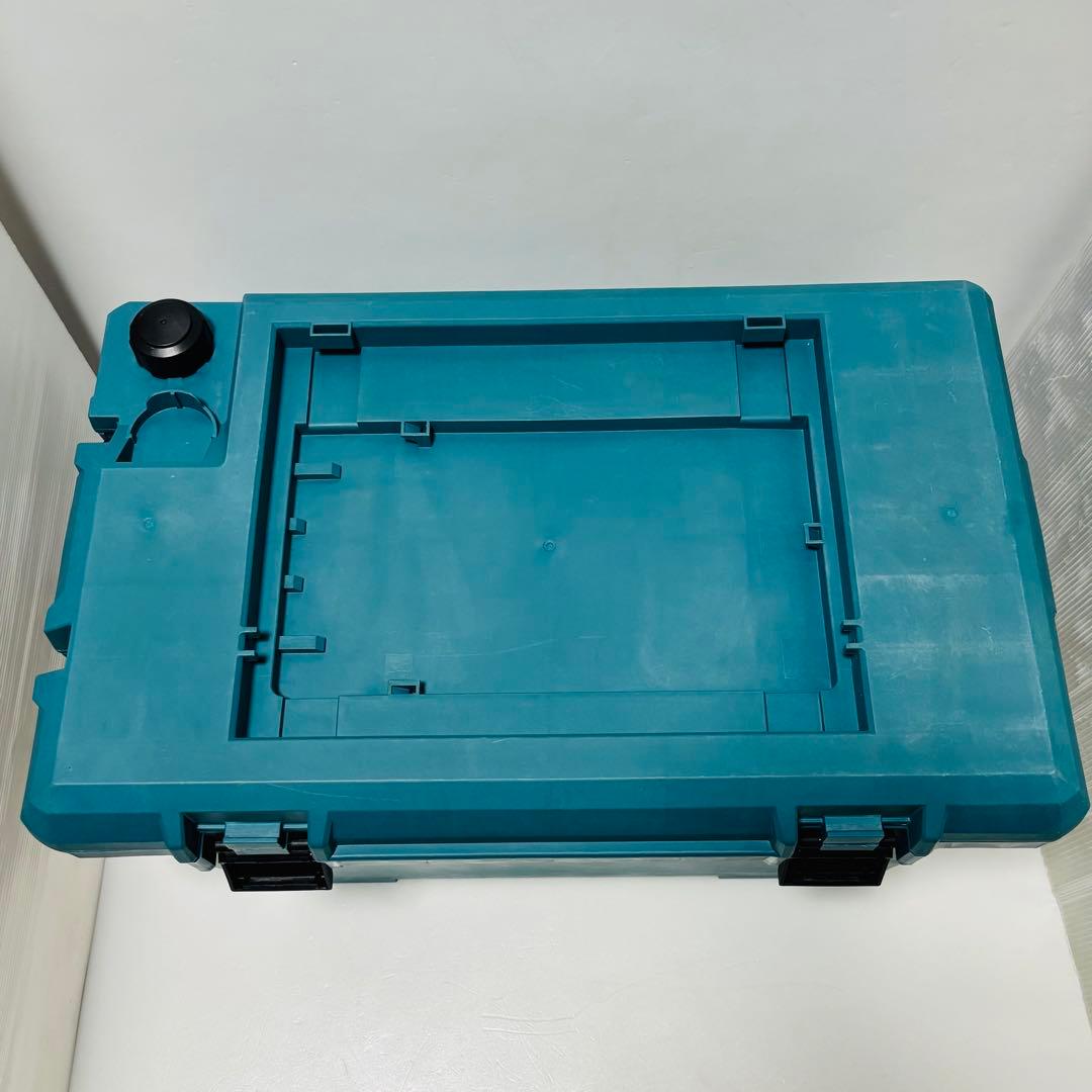 展示品 マキタ 充電式高圧洗浄機 36V（18V＋18V) MHW080DZK